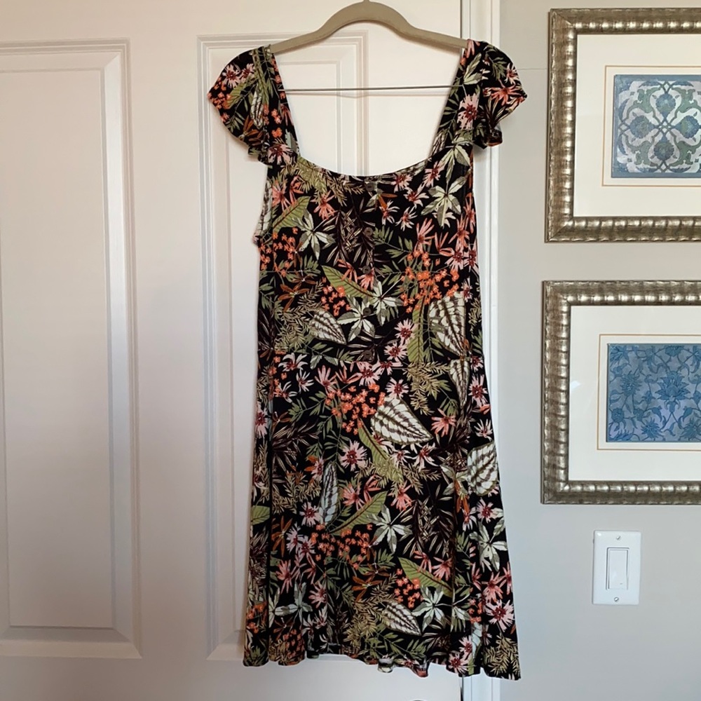 Stretchy dress! So comfortable and flattering